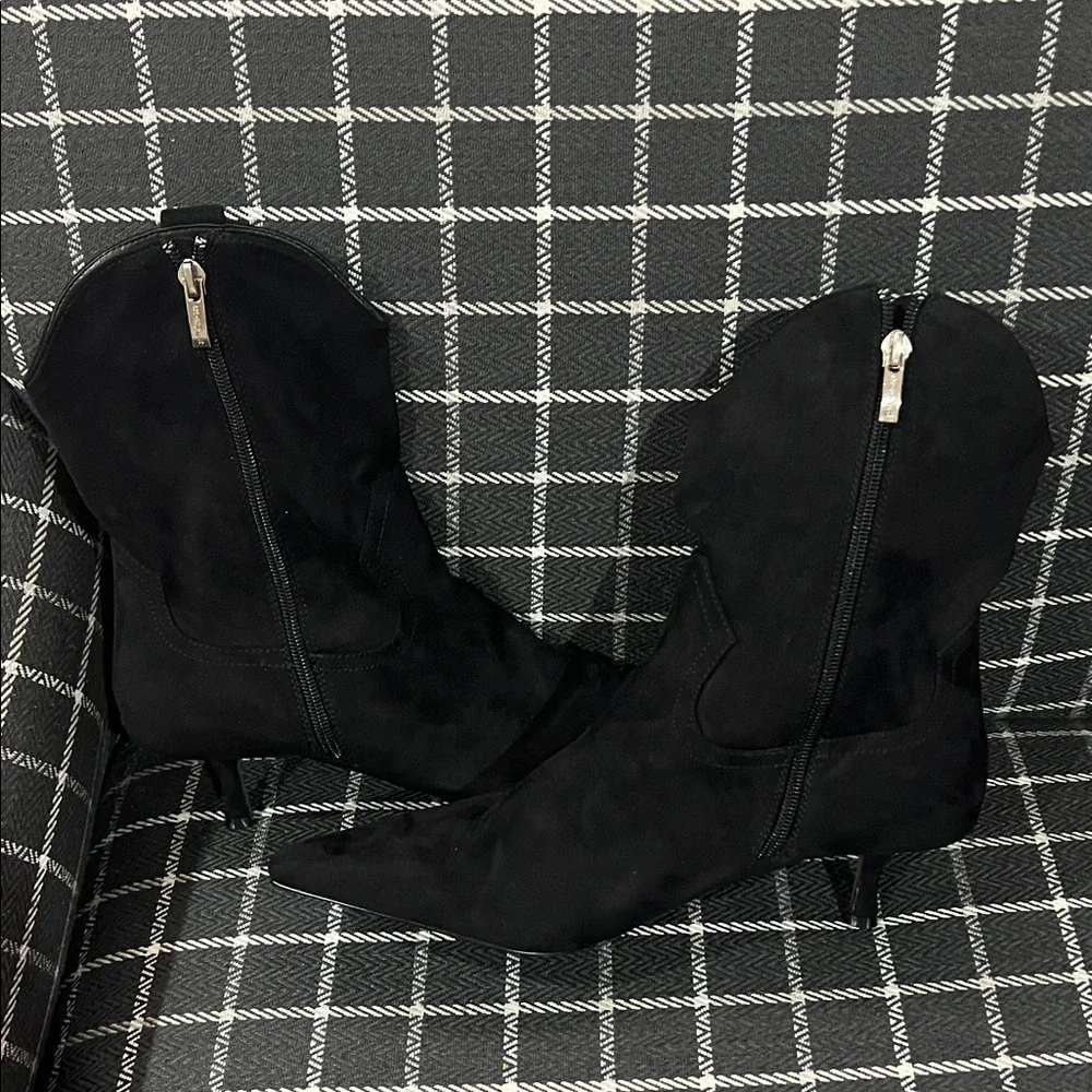 Steven Elegant Black Women's Boots with Kitten Heels👀👀 - Picture 3 of 8